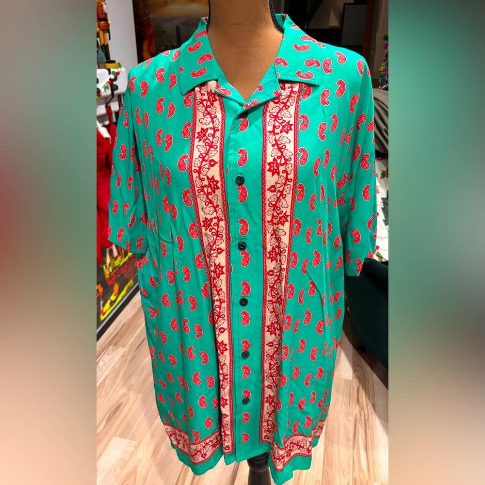 NWT MAISON ARTICLE BLOCK PAISLEY RAYON SHORT SLEEVE 2XL. Gorgeous shirt!